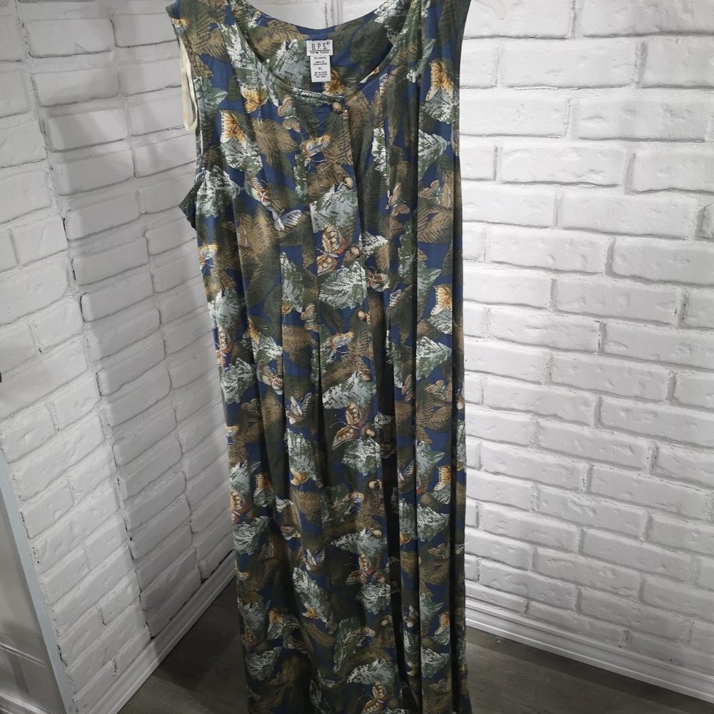 Sleeveless Maxi Dress in Green and Blue Floral Print